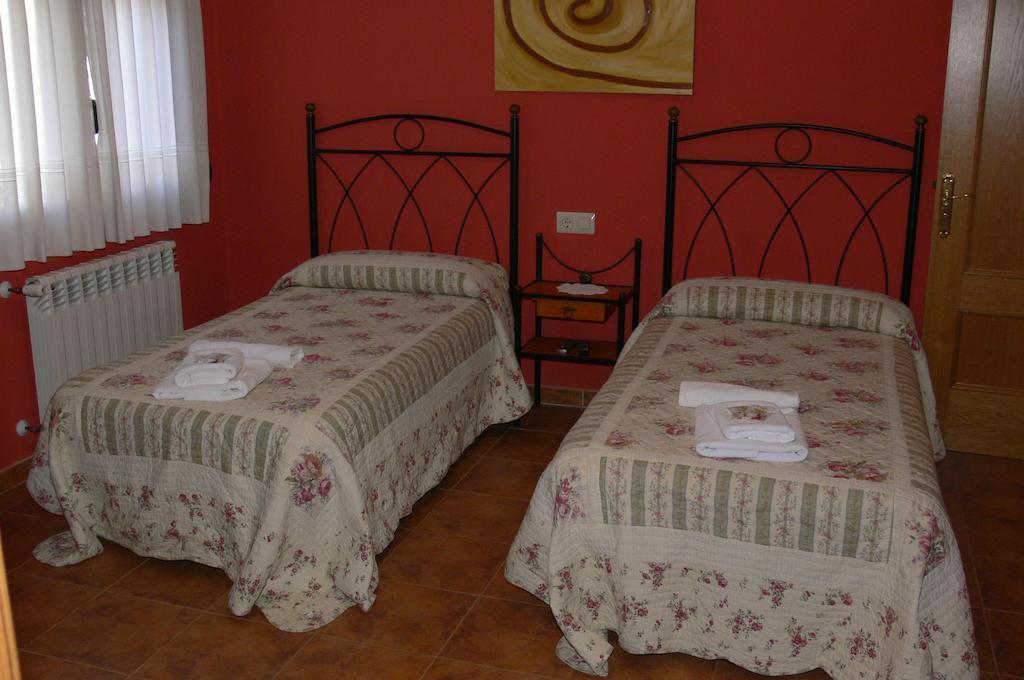 Casa Marivi Hotel Niembro Cameră foto
